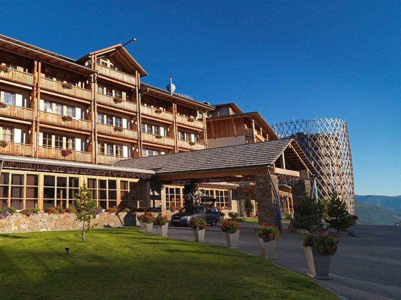 Katschberghöhe Falkensteiner Aktiv & Familienhotel Cristallo Superior מראה חיצוני תמונה