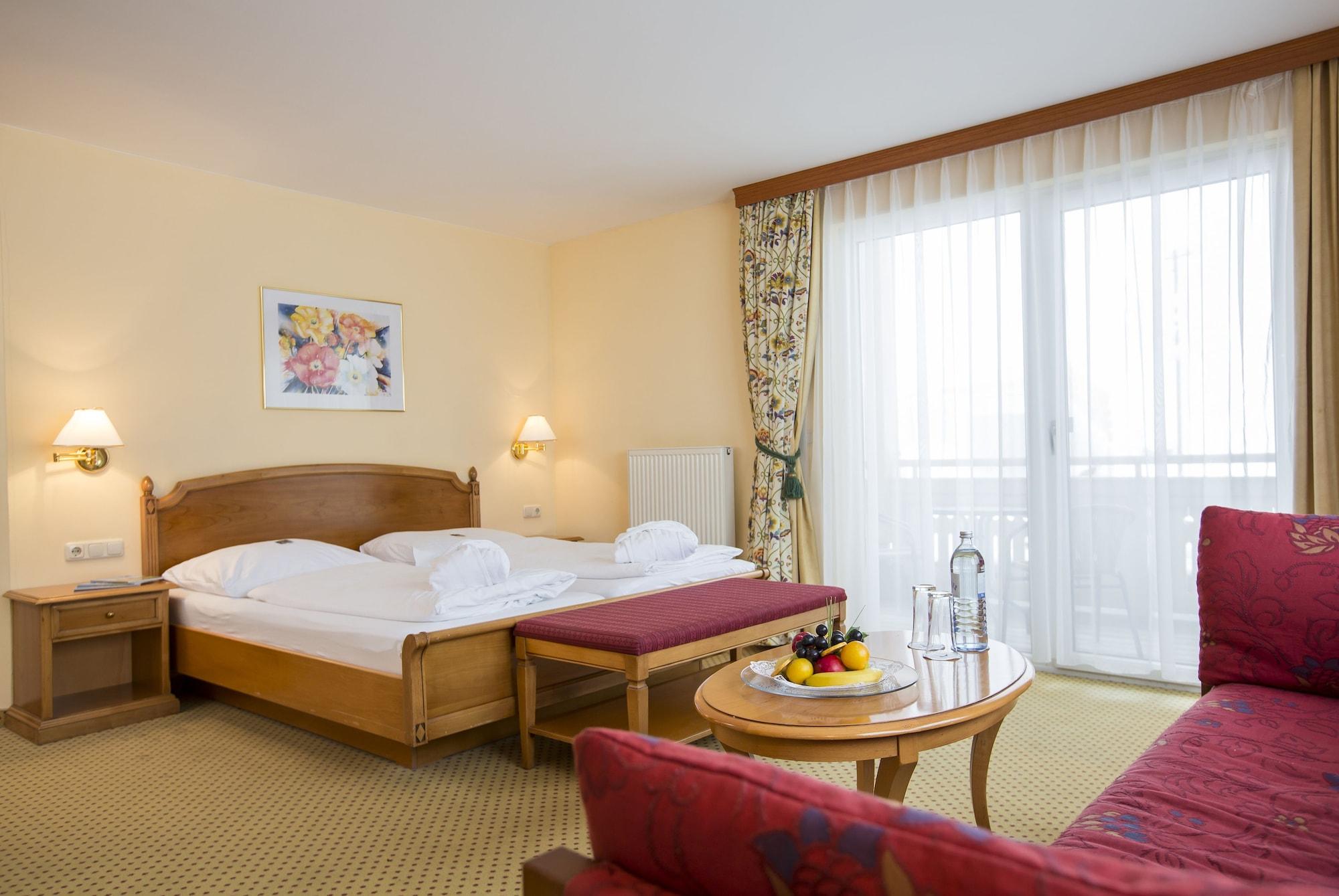Katschberghöhe Falkensteiner Aktiv & Familienhotel Cristallo Superior מראה חיצוני תמונה